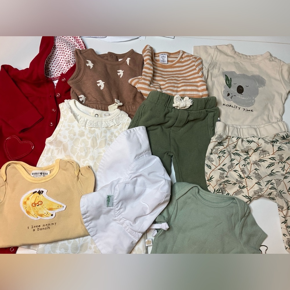10 Piece Baby Girl Leaning Bundle Clothes and Hat 3-6 Month Sizes